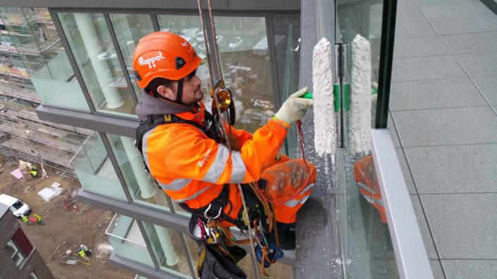 Rappel IRATA Industrial Rope Access and Abseiling Services - Building Cleaning, Post Construction Cleaning, Post Build Cleaning and Window Cleaning London