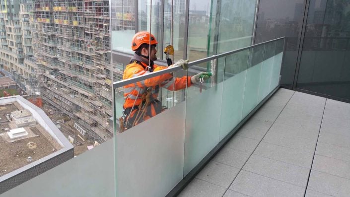 Rappel IRATA Industrial Rope Access and Abseiling Services - Building Cleaning, Post Construction Cleaning, Post Build Cleaning and Window Cleaning London
