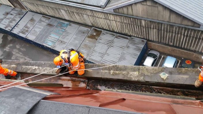 Rappel IRATA Industrial Rope Access and Abseiling Services - Cladding and Gutter Cleaning Manchester