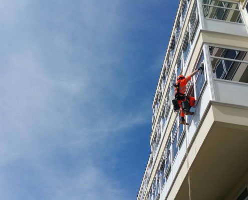 Rappel IRATA Industrial Rope Access Abseiling - Water Ingress Investigation and Remedial Works London