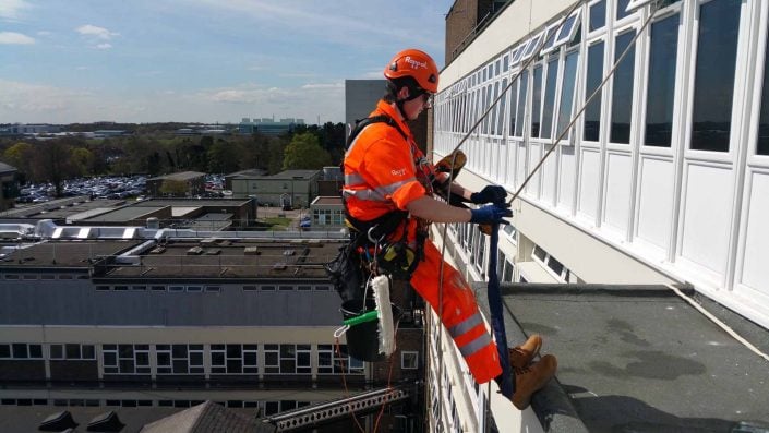 Rappel IRATA Industrial Rope Access Abseiling - Water Ingress Investigation and Remedial Works London