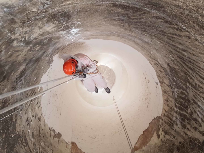 Rappel Rope Access Contractors, Silo Clenaing and Maintenance Services, Internal Flour Silo Depp Cleaning Works, Manchester.