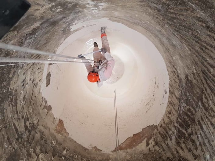 Rappel Rope Access Contractors, Silo Clenaing and Maintenance Services, Internal Flour Silo Depp Cleaning Works, Manchester.