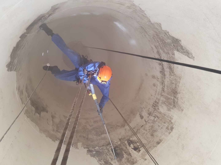 Rappel Rope Access Contractors, Silo Clenaing and Maintenance Services, Internal Flour Silo Depp Cleaning Works, Manchester.