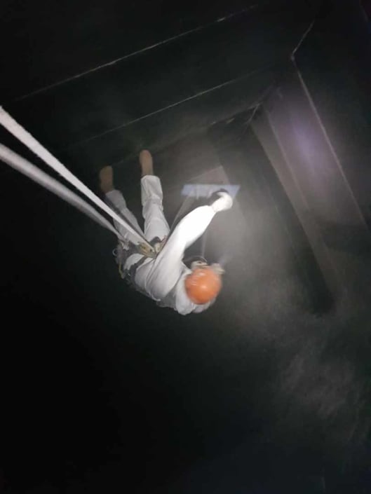 Rappel Rope Access Contractors. Grain Silo and Grain Bin Cleaning Services. Internal Confined Space and Rope Access Systems.