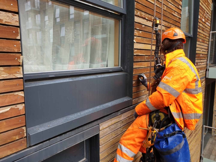Abseil Maintenance London - Water Ingress Investigation & Repair Works