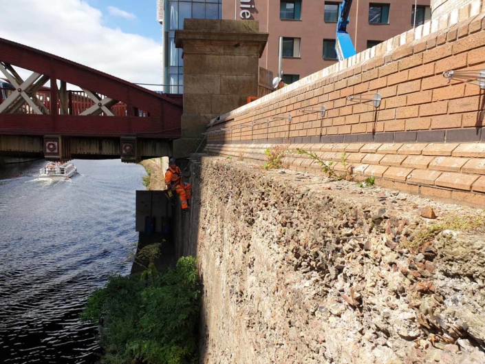 Rope Access Green Wall Installation Works - Manchester