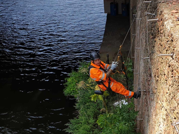 Rope Access Green Wall Installation Works - Manchester