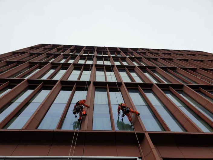 Abseil Window & Glazing Cleaning - Manchester